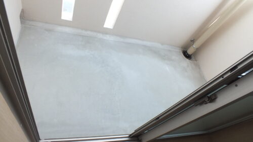 サービスバルコニー サービスバルコニー